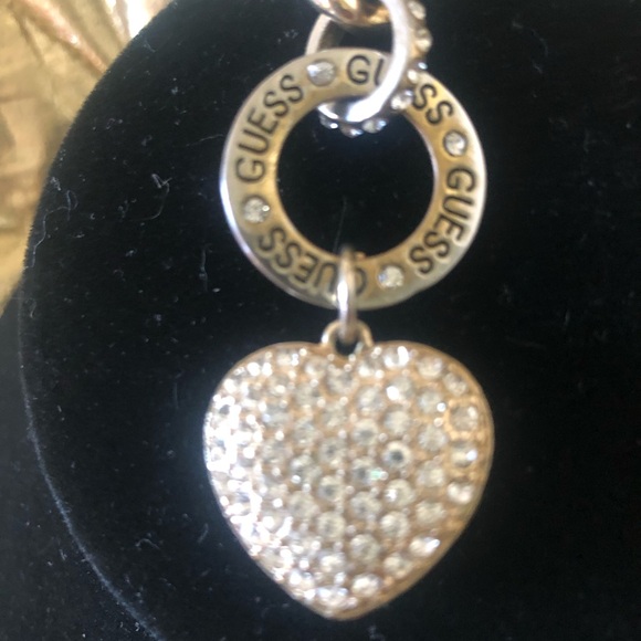 Guess necklaces lot of 2 - Picture 8 of 10